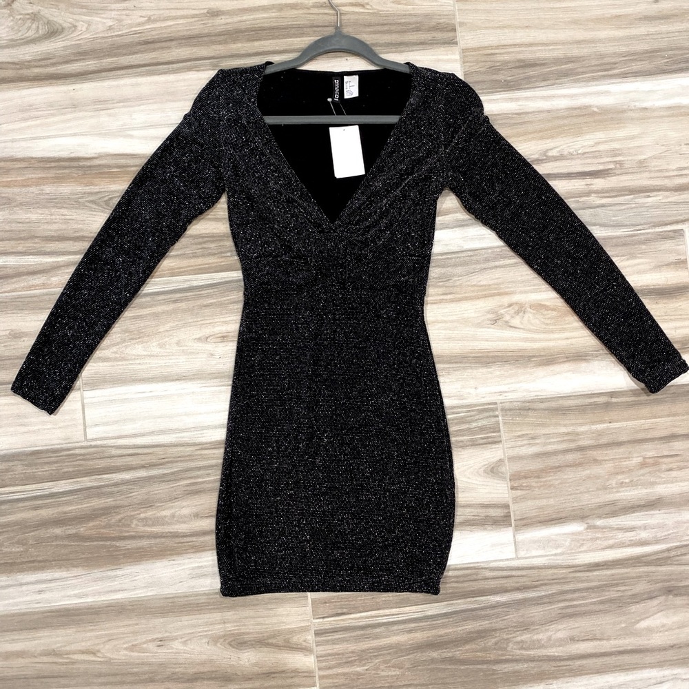 H&M Glitzy long sleeve mini dress- Black, Size 4
